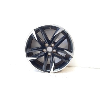 LLANTA 4261102R40 
