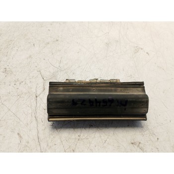MANETA EXTERIOR PORTON 1M5827561E 