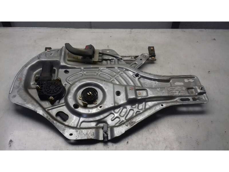 Recambio de elevalunas delantero derecho para hyundai tucson (jm) 2.0 comfor 4x4 referencia OEM IAM 824802E010  