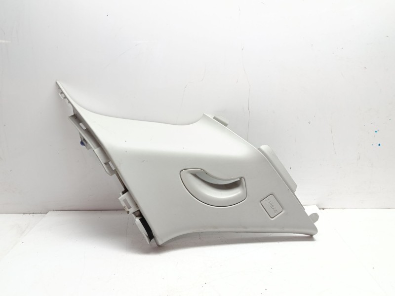 Recambio de moldura para land rover discovery sport (l550) 2.0 d 4x4 referencia OEM IAM LR060568  