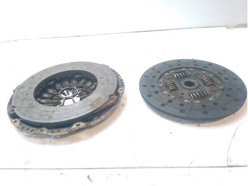 Recambio de kit embrague para ford transit custom kasten 2.2 tdci cat referencia OEM IAM 1760689 BK217550BC 