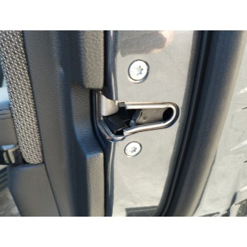 CERRADURA PUERTA DELANTERA DERECHA A2047203035 