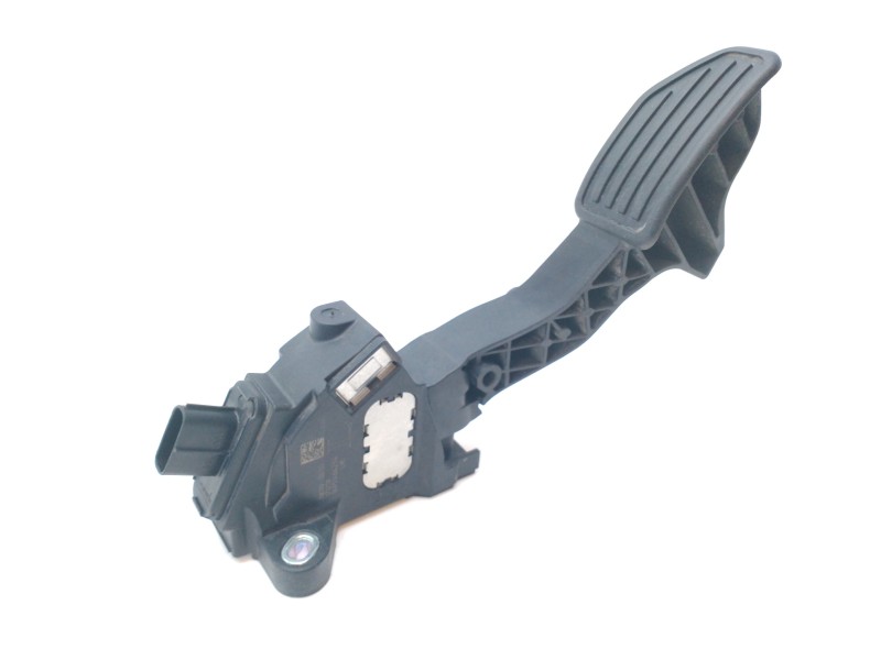 Recambio de pedal acelerador para toyota yaris 1.5 16v cat referencia OEM IAM 781100D110  