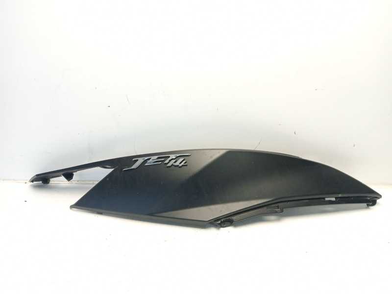 Recambio de moldura para sym jet 14 200 referencia OEM IAM 83500X8A0000  