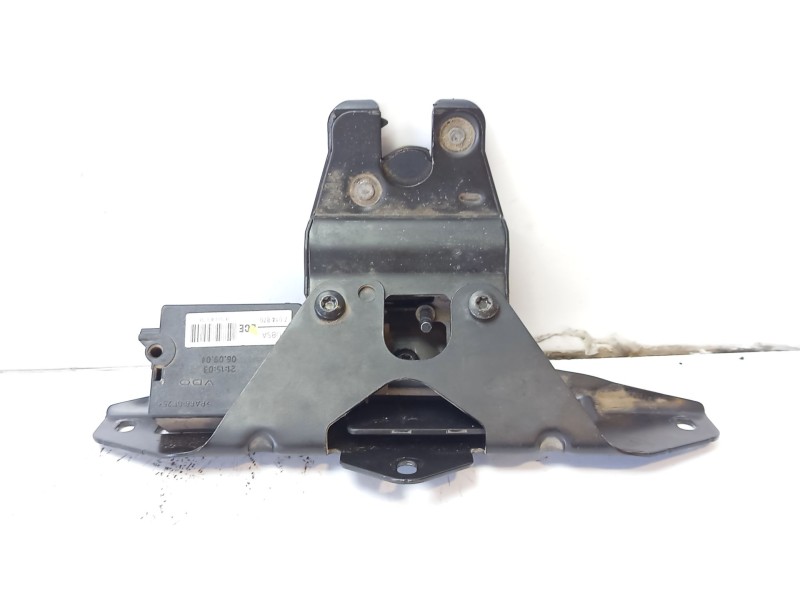 Recambio de cerradura maletero / porton para bmw serie 5 touring (e61) 530d referencia OEM IAM 51247197081  