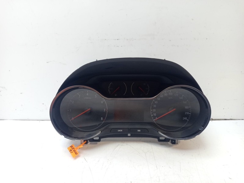 Recambio de cuadro instrumentos para opel crossland x / crossland (p17, p2qo) 1.5 turbo d (75) referencia OEM IAM 93488832  