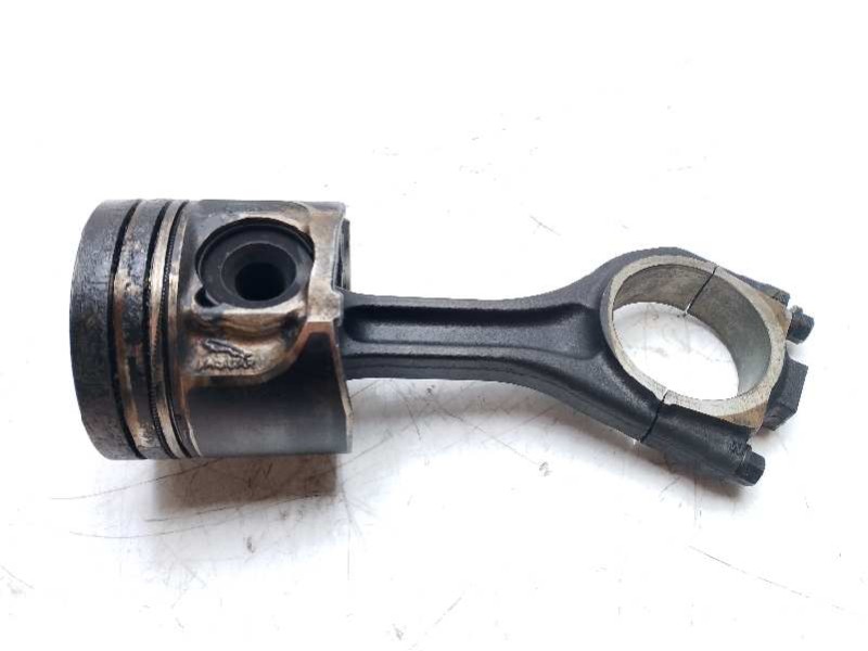 Recambio de piston para land rover discovery 5 2.0 td4 cat referencia OEM IAM 083155  