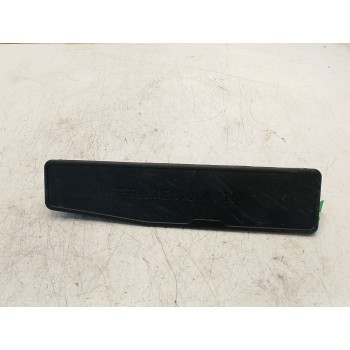MOLDURA 5856942040C0 