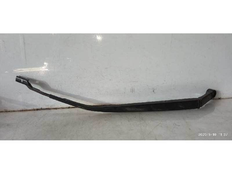 Recambio de brazo limpia delantero izquierdo para toyota c-hr referencia OEM IAM 85221F4010  