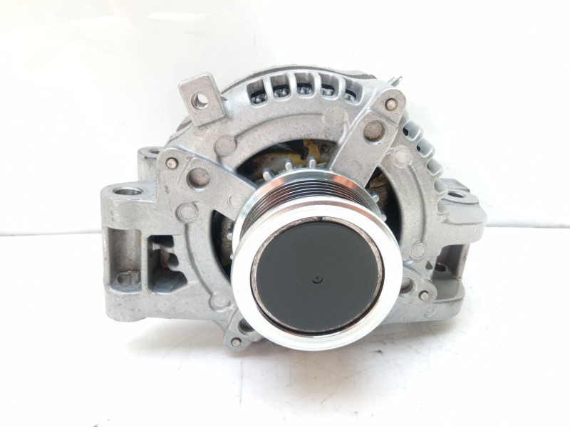 Recambio de alternador para toyota rav 4 referencia OEM IAM 2706026041  