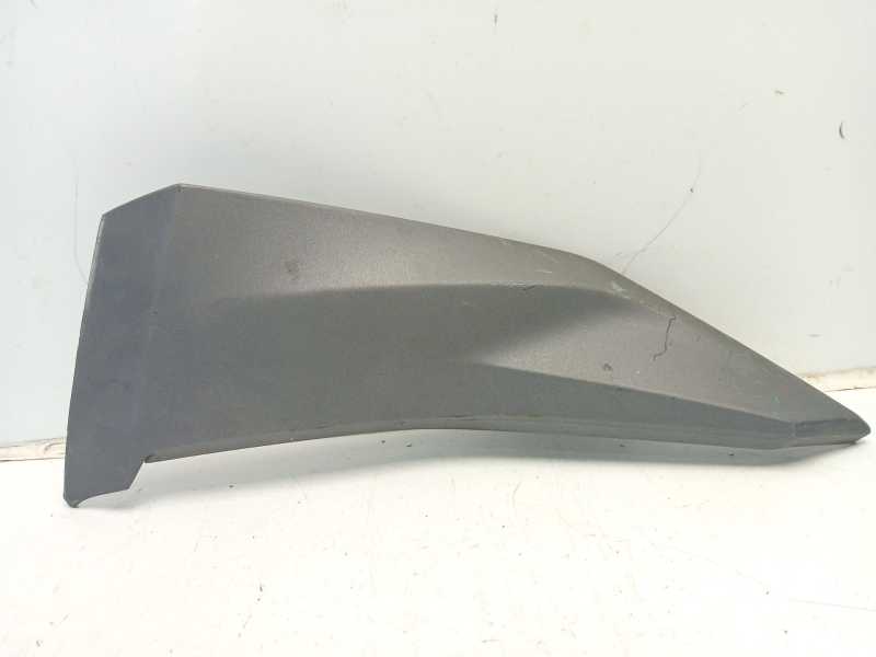 Recambio de moldura para sym jet 14 200 referencia OEM IAM 81143X8A0000  