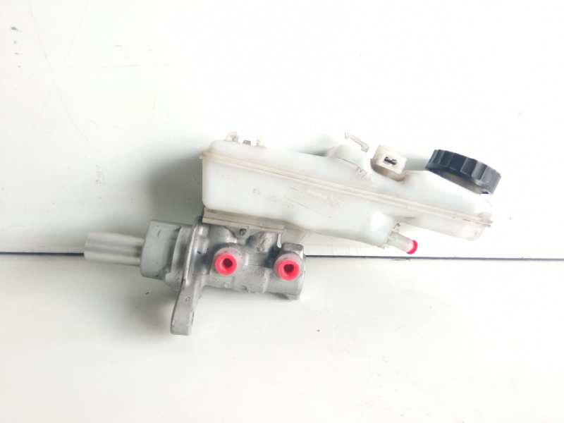 Recambio de bomba freno para toyota auris luna+ referencia OEM IAM 0204255239  