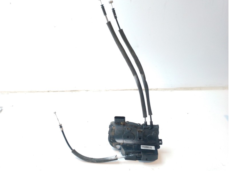 Recambio de cerradura puerta delantera derecha para hyundai ix35 1.7 crdi cat referencia OEM IAM 813202Y000  