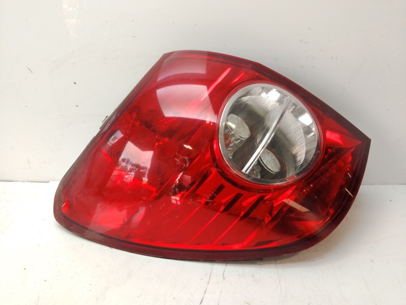 Recambio de piloto trasero izquierdo para chevrolet captiva (c100, c140) 2.0 d 4wd referencia OEM IAM 96626995  