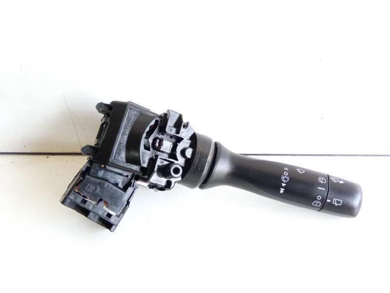 Recambio de mando limpia para toyota aygo x-cite referencia OEM IAM 846520H020 17F144 17F003