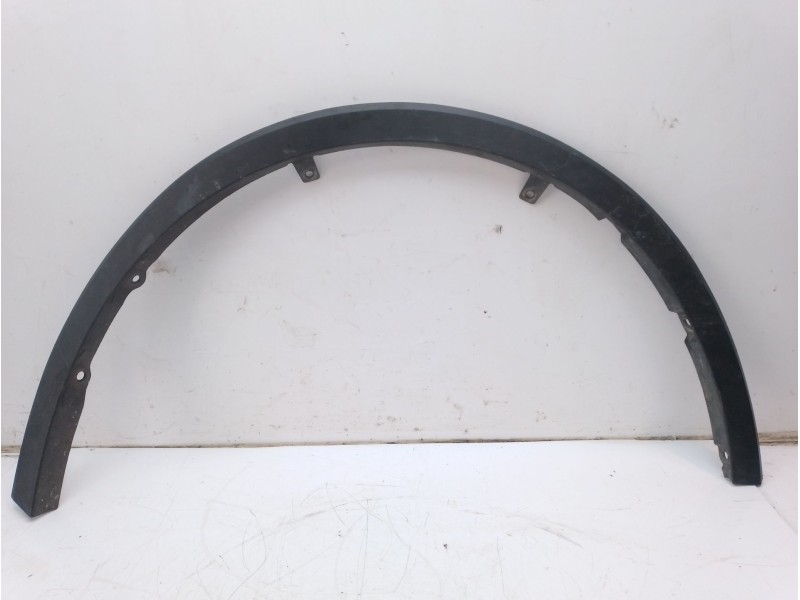 Recambio de aletin delantero derecho para toyota c-hr referencia OEM IAM 75601F4010  