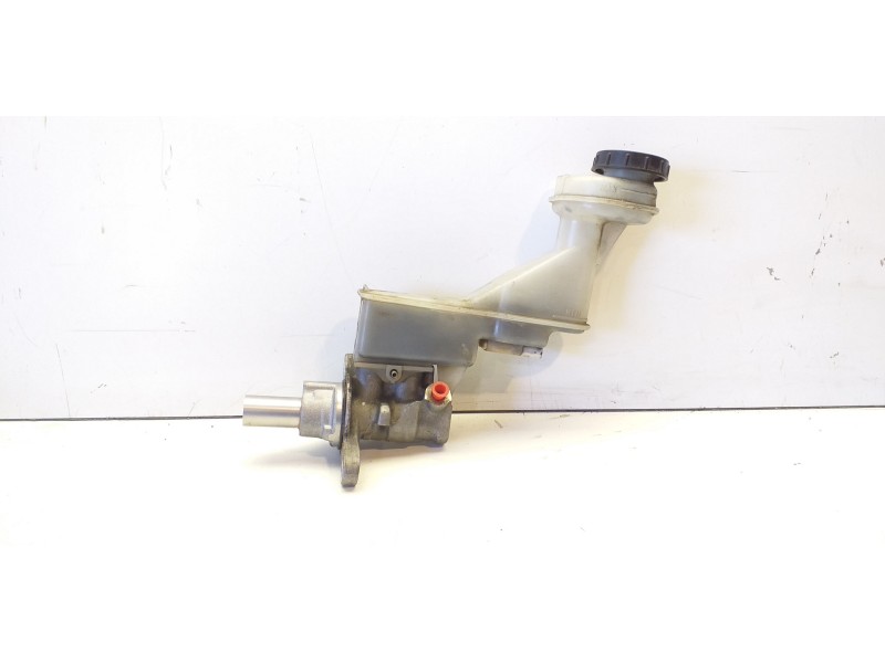 Recambio de bomba freno para nissan x-trail (t30) comfort referencia OEM IAM 226427 JG21A0908A 