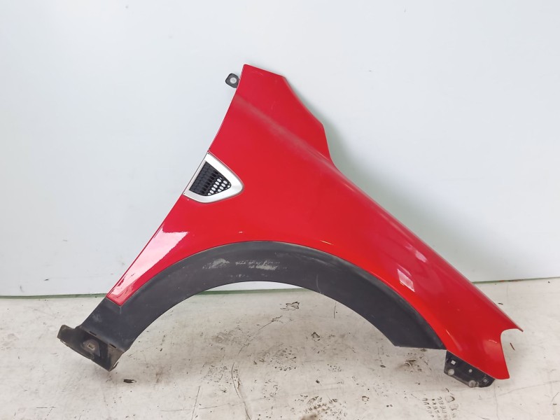 Recambio de aleta delantera derecha para chevrolet captiva (c100, c140) 2.0 d 4wd referencia OEM IAM 96624396  