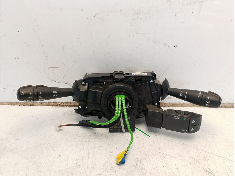 Recambio de mando multifuncion para renault clio iv (bh_) 1.5 dci 90 referencia OEM IAM 255675284R 255675887R 
