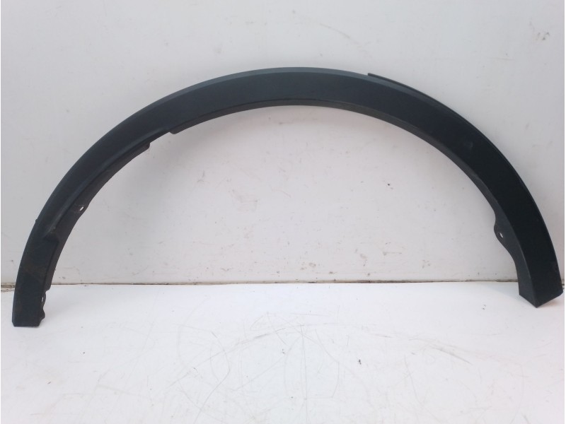 Recambio de aletin trasero derecho para toyota c-hr referencia OEM IAM 75605F4010  