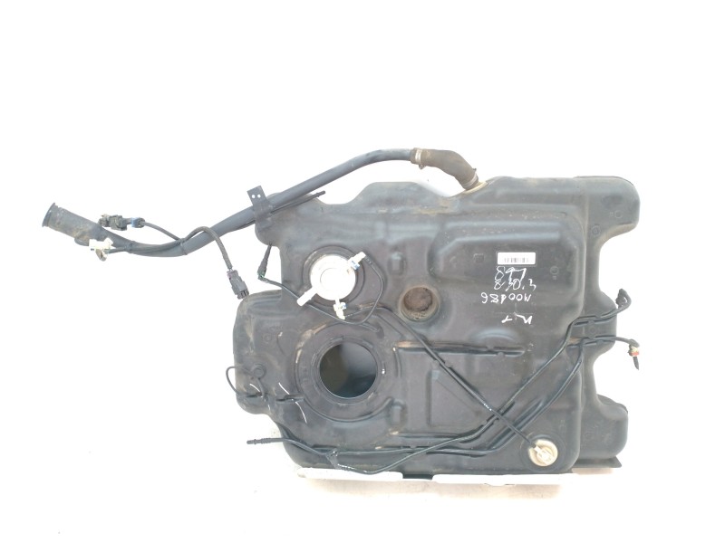 Recambio de deposito combustible para chrysler grand voyager referencia OEM IAM 4721841AF  