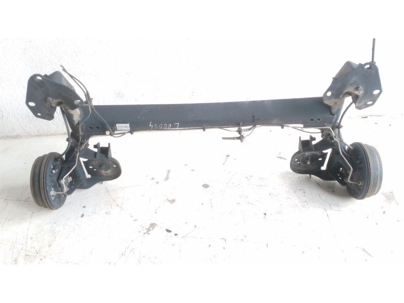 Recambio de puente trasero para dacia lodgy 1.2 16v tce cat referencia OEM IAM 555117070R  