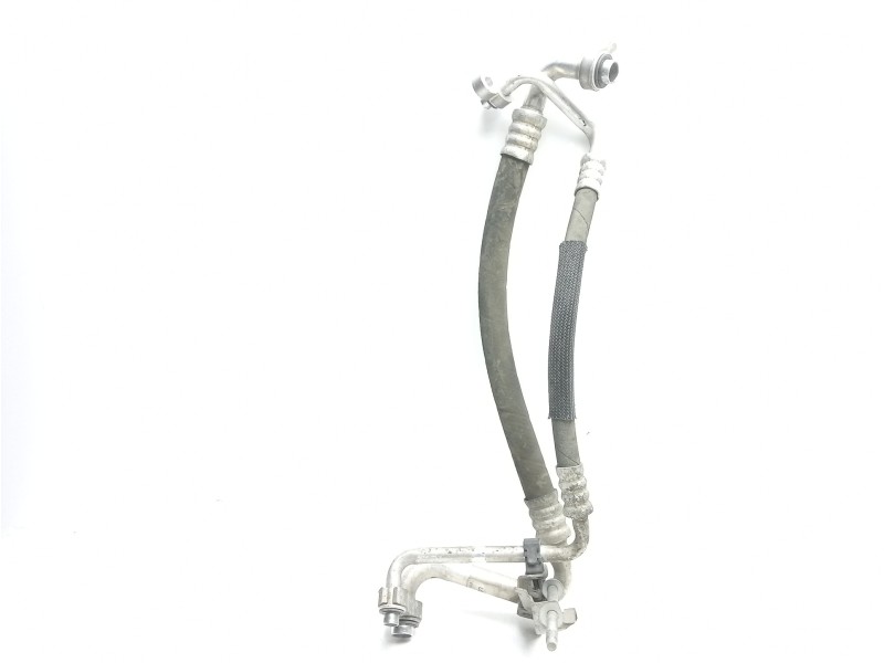 Recambio de tubos aire acondicionado para opel insignia berlina 2.0 16v cdti referencia OEM IAM 13220107  