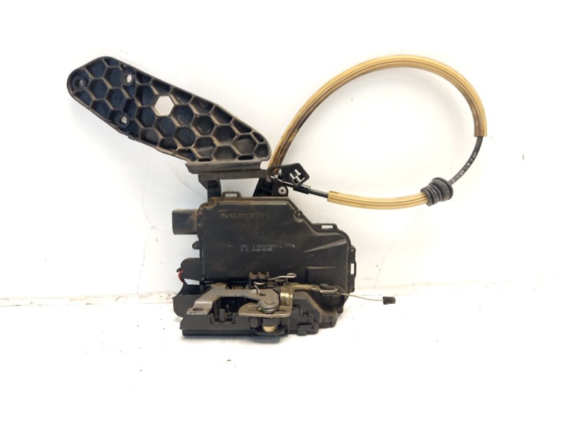 Recambio de cerradura puerta trasera izquierda para seat toledo (1m2) referencia OEM IAM 3B4839015A  