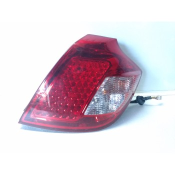 PILOTO TRASERO DERECHO 924021H050 92402H 