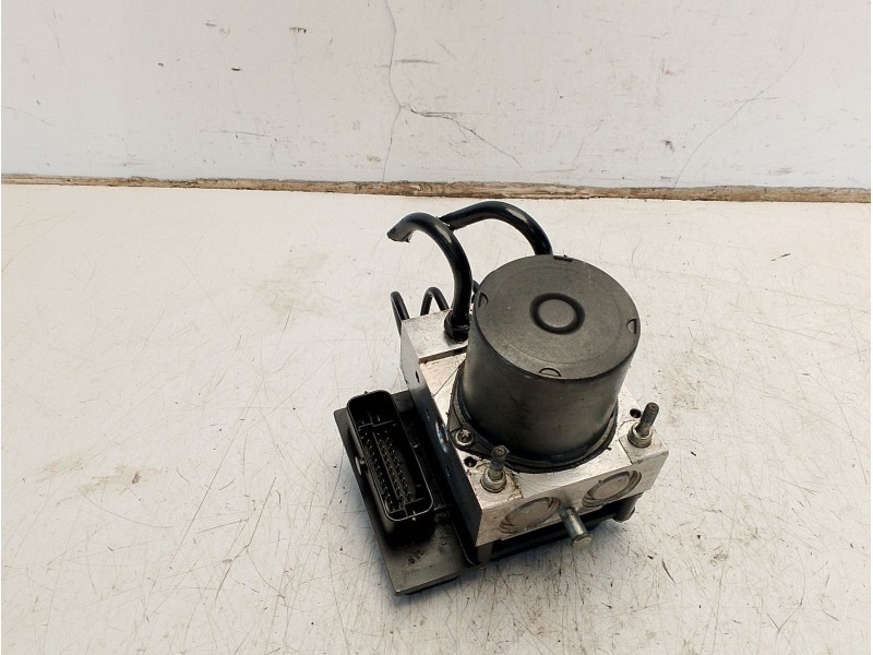 Recambio de abs para audi a4 berlina (8e) 2.0 tfsi (147kw) referencia OEM IAM 8E0614517BA  