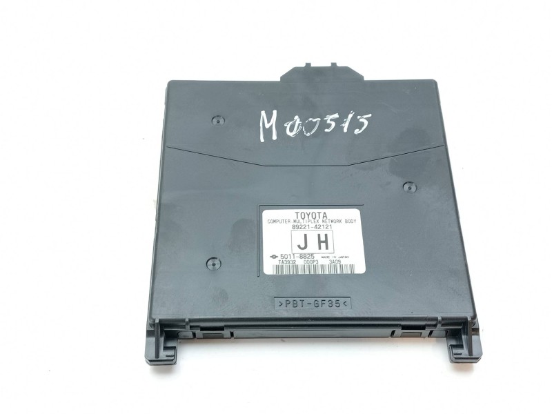 Recambio de modulo electronico para toyota rav 4 active referencia OEM IAM 8922142121  