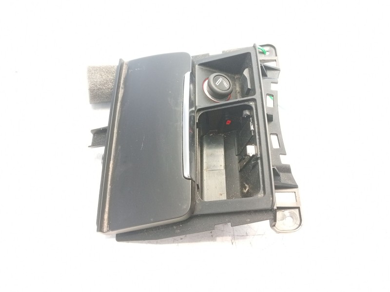 Recambio de molduras delanteras para audi a5 sportback (8ta) 2.0 tdi referencia OEM IAM 8K0857951C  
