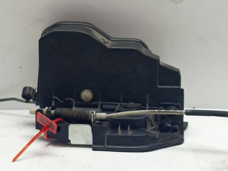 Recambio de cerradura puerta delantera izquierda para bmw x5 (e70) xdrive 30 d referencia OEM IAM 51217202143  