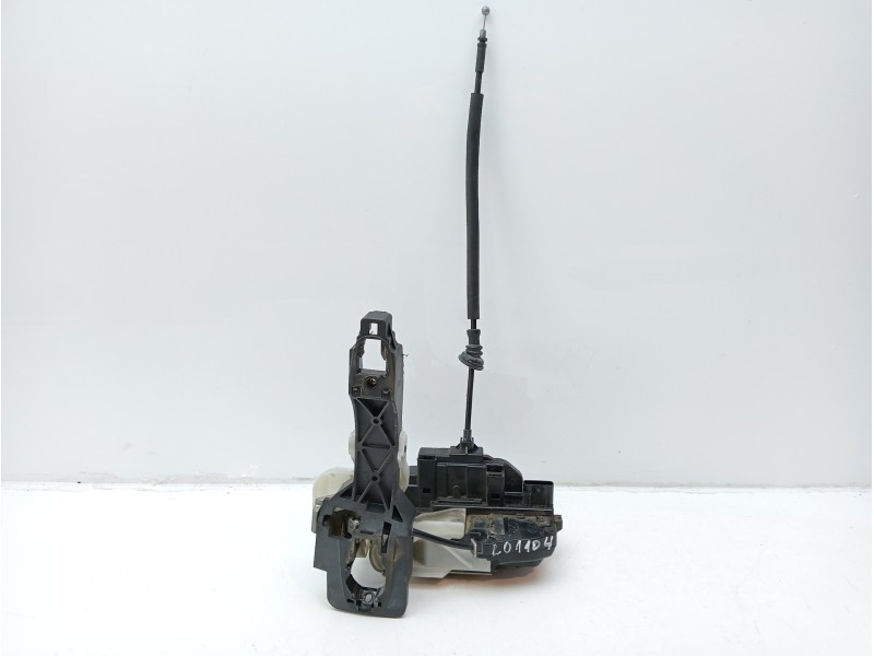 Recambio de cerradura puerta trasera derecha para kia cee´d emotion referencia OEM IAM 814201H000 6012814 