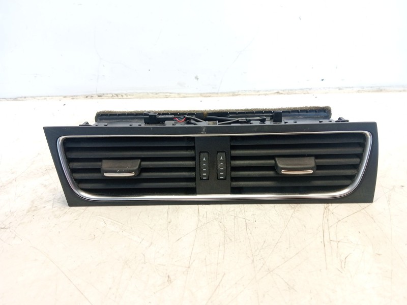 Recambio de rejilla aireadora para audi a5 sportback (8ta) 2.0 tdi referencia OEM IAM 8T1820951C  
