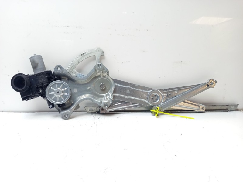 Recambio de elevalunas delantero derecho para toyota corolla (e21) referencia OEM IAM 6980152140  