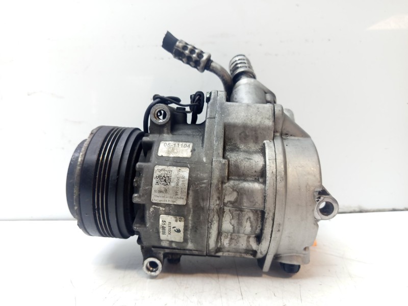 Recambio de compresor aire acondicionado para bmw x5 (e70) xdrive 30 d referencia OEM IAM 64529185146  