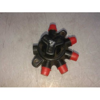 RAMPA INYECTORA 4M5Q9D280DB 