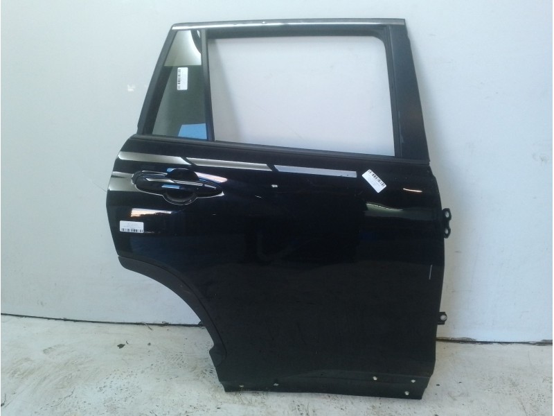 Recambio de puerta trasera derecha para toyota corolla (e21) referencia OEM IAM 6700316280  