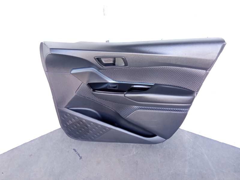 Recambio de guarnecido puerta delantera derecha para toyota c-hr referencia OEM IAM 67610F4010C8 68061F4170C2 