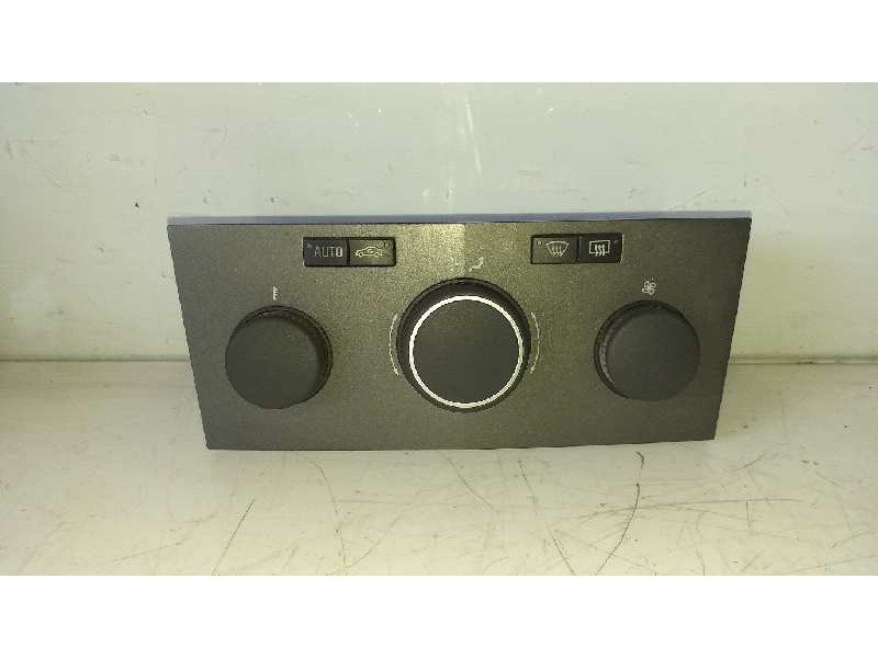 Recambio de mando calefaccion / aire acondicionado para opel zafira b family referencia OEM IAM 0AM7504C68 13168100 