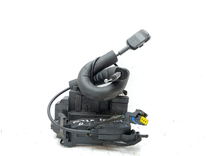 Recambio de cerradura puerta trasera derecha para renault laguna ii (bg0) initiale referencia OEM IAM 825000003R  