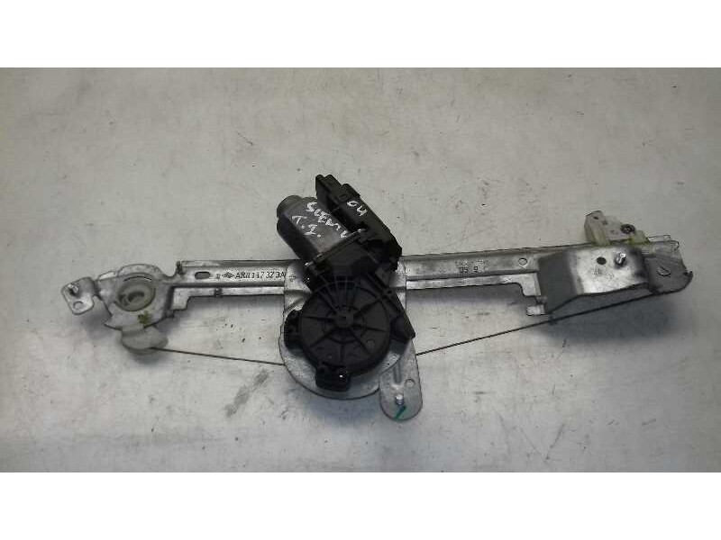 Recambio de elevalunas trasero izquierdo para renault scenic ii referencia OEM IAM ARM11737  