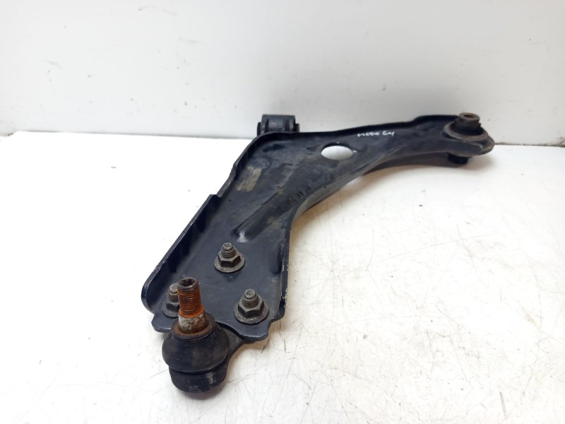 Recambio de brazo suspension inferior delantero izquierdo para toyota proace verso compact family referencia OEM IAM SU001A9889 