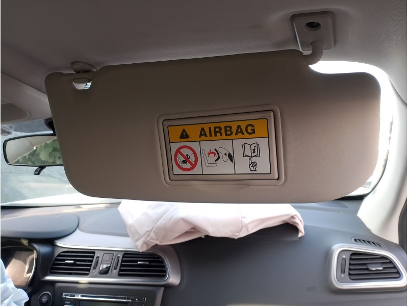 Recambio de parasol derecho para renault kadjar (ha_, hl_) 1.6 tce 165 referencia OEM IAM 964004EH1A  