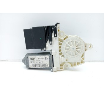 MOTOR ELEVALUNAS TRASERO DERECHO H021S2429 903423210 F005S00208