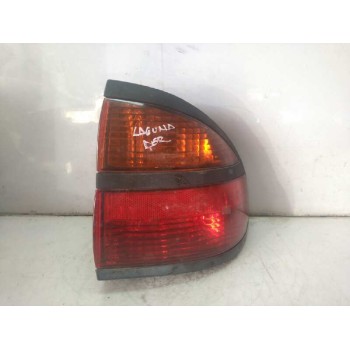 PILOTO TRASERO DERECHO 03181520 