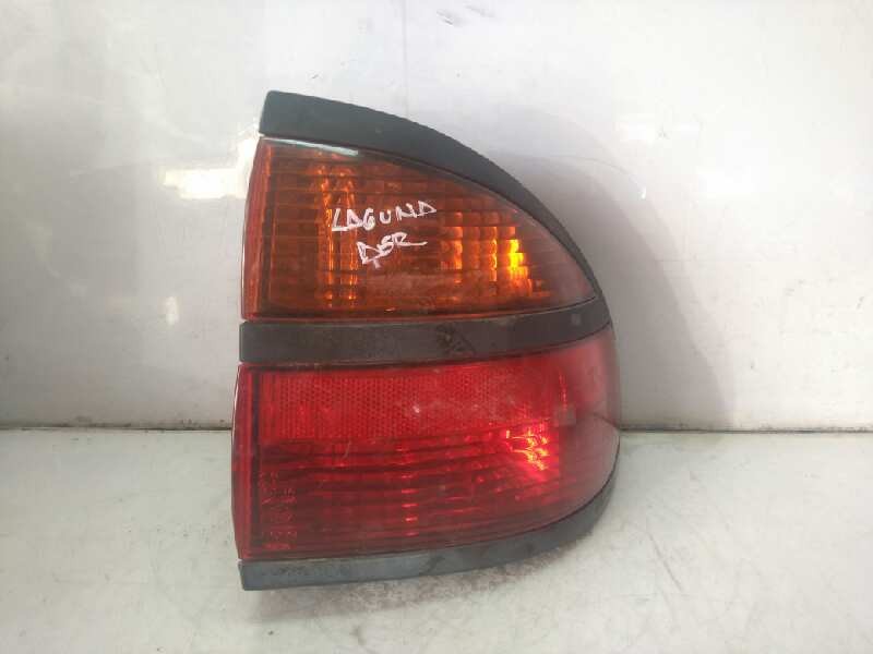 Recambio de piloto trasero derecho para renault laguna (b56) 1.9 dti diesel cat referencia OEM IAM 03181520  