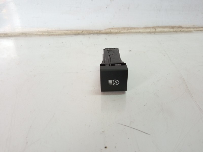 Recambio de interruptor para toyota yaris active referencia OEM IAM 190903AA M71047 