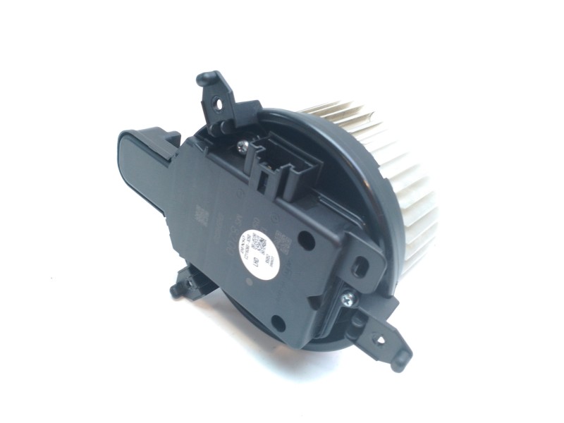 Recambio de motor calefaccion para toyota yaris 1.5 16v cat referencia OEM IAM GZ1163608260 CZ1163606064 
